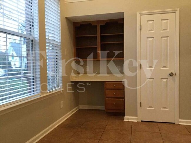 Building Photo - 13224 Greycrest Dr