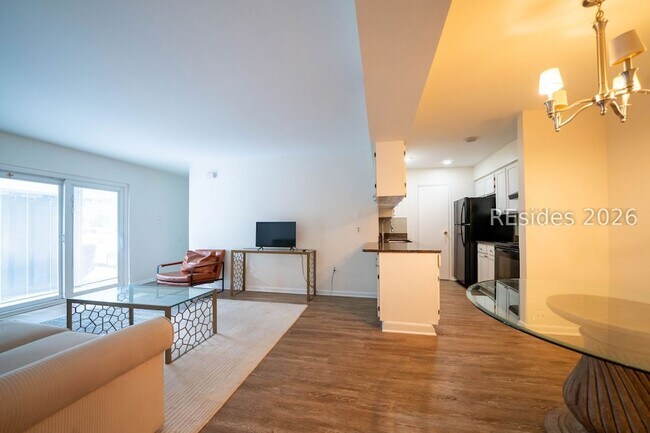 Building Photo - 141 Lamotte Dr