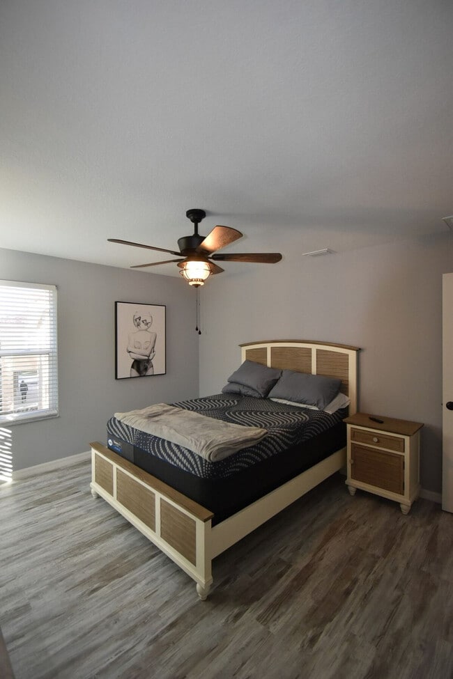 Building Photo - 4795 S Amstel Dr