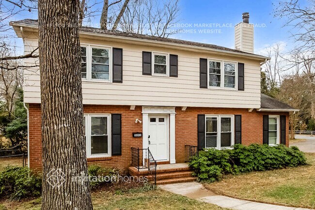 Building Photo - 5800 Amity Pl