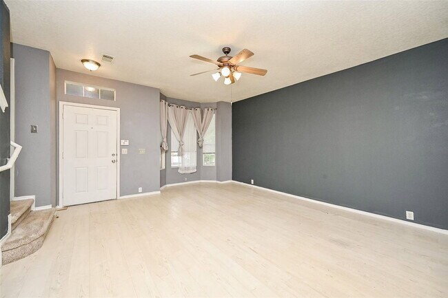 Building Photo - 23850 Pebworth Pl