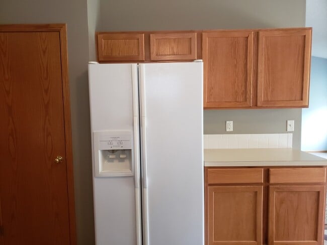 Building Photo - 2022 S Webb Rd