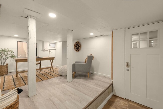Building Photo - Updated Northgate Home with Modern Comfort, Privacy, and Great Walkability