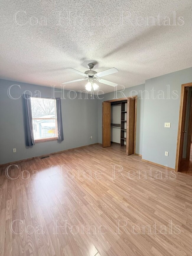 Building Photo - Midtown