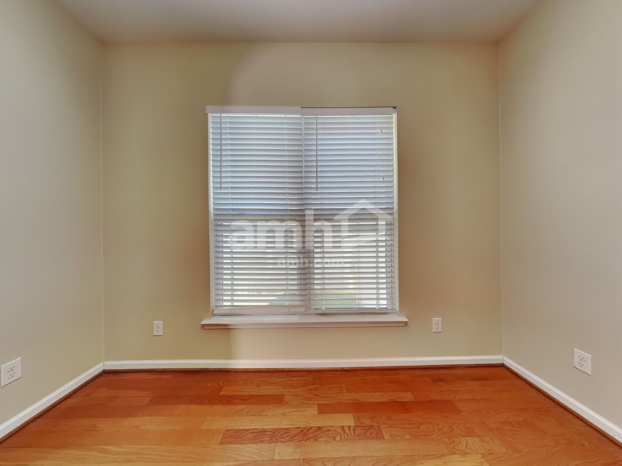 Building Photo - 45 Chey Hill Ln