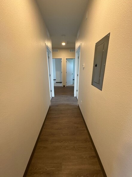 Building Photo - Windom Landing