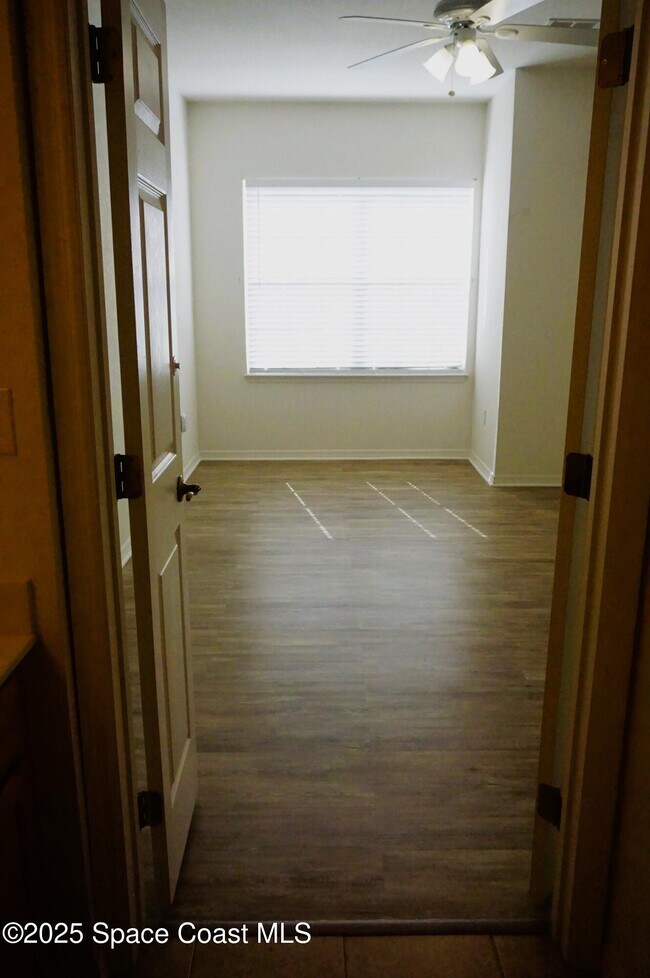 Building Photo - 110 Turpial Way