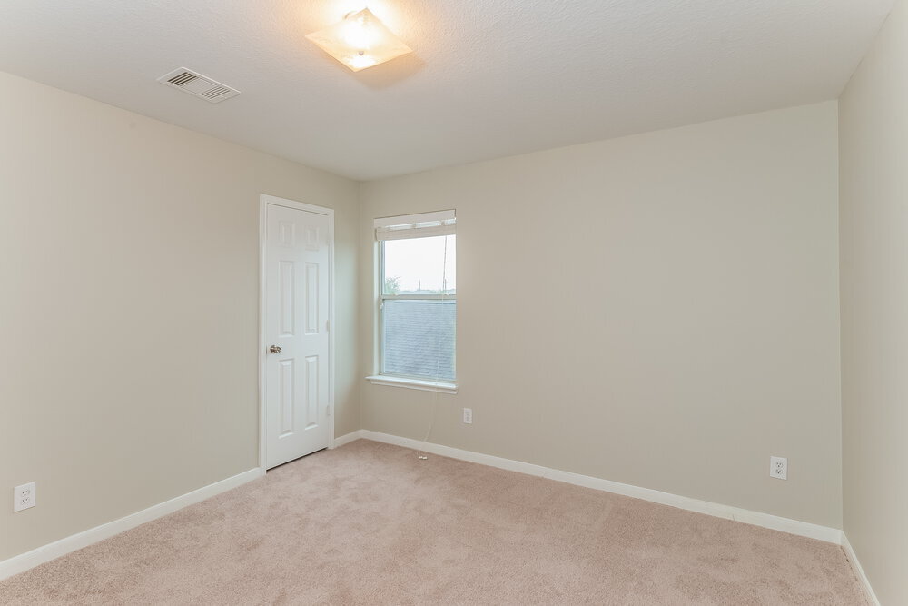 Building Photo - 4419 Thistle Pond Ct