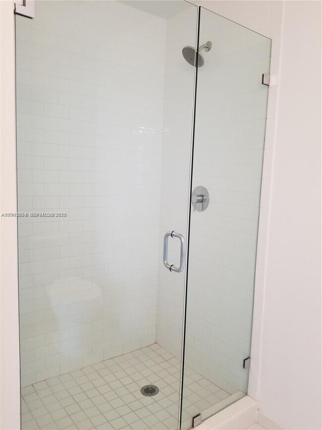 Building Photo - 151 SE 1st St