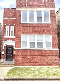 Building Photo - 7742 S Carpenter St