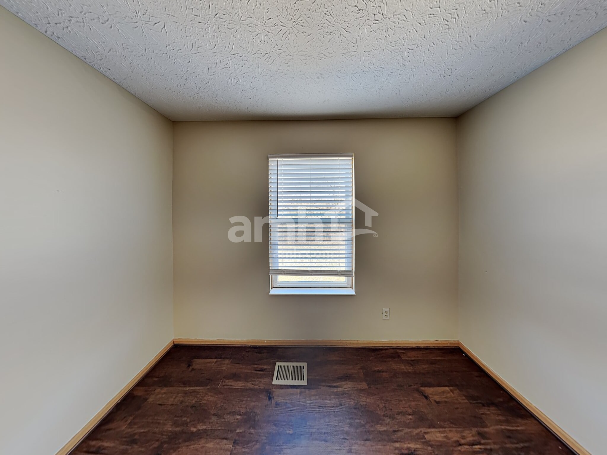 Building Photo - 3184 Legion Ln