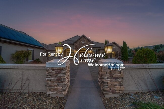 Building Photo - 15020 Redmond Lp