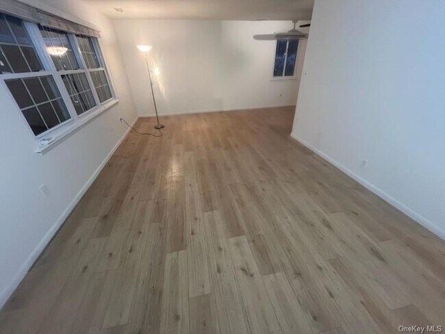 Building Photo - 816 Temple Hill Rd