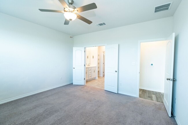Building Photo - 838 Pepperbark Loop