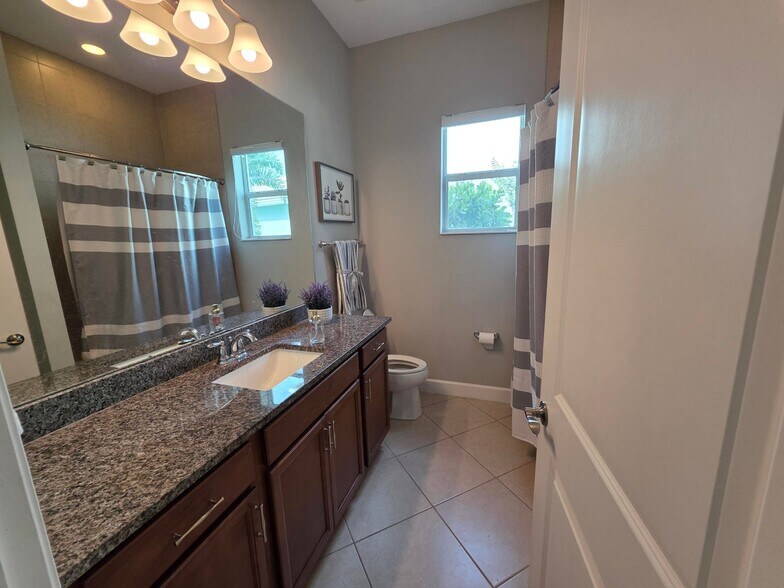 Building Photo - 16007 Whippoorwill Cir