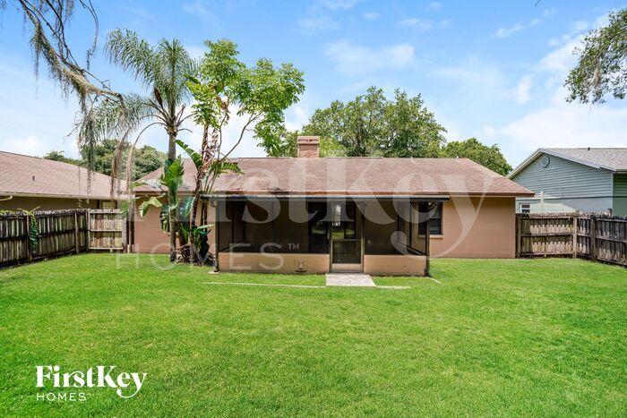 Building Photo - 6266 Butternut Dr