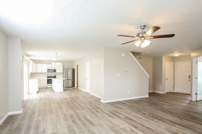 Building Photo - 3315 Grove Berry Ln