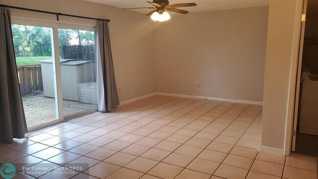 Building Photo - 5210 SW 121st Ave
