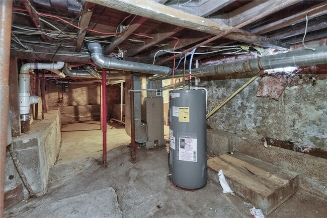 Building Photo - 127 Conkey Ave
