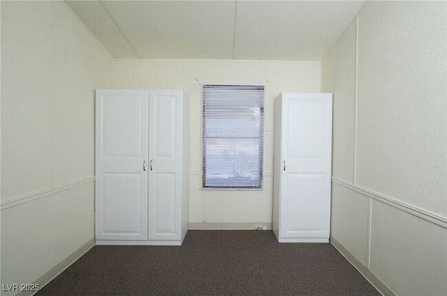 Building Photo - 5964 Shenandoah Ave