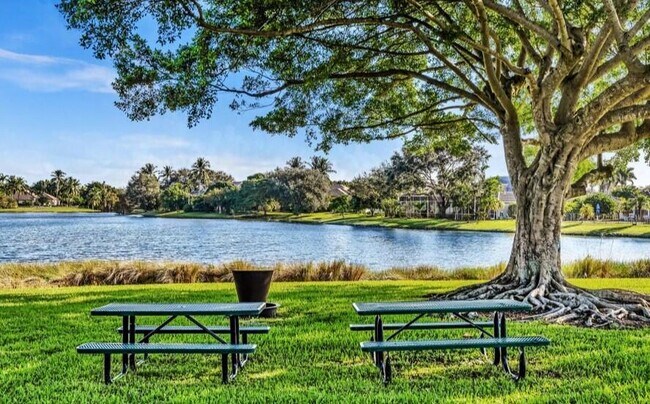 Building Photo - 21713 Marigot Dr