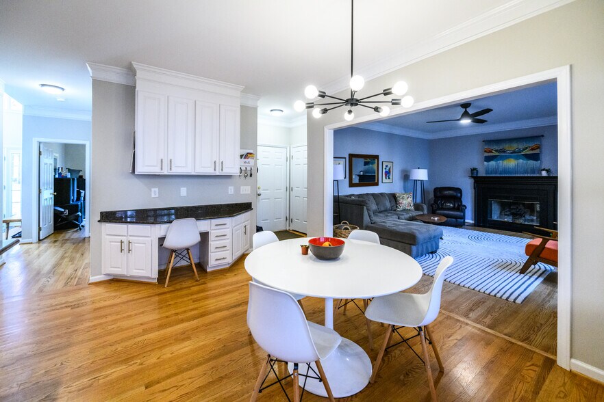 Building Photo - 211 Cates Farm Rd