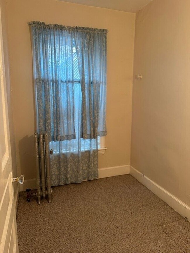 Building Photo - 2134 Susquehanna St