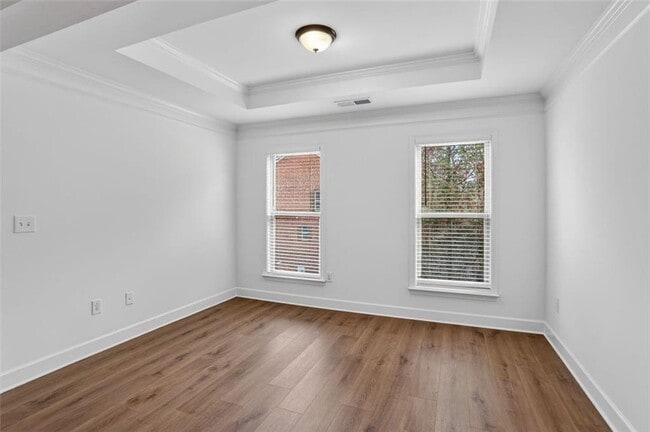 Building Photo - 3267 Ferncliff Ln