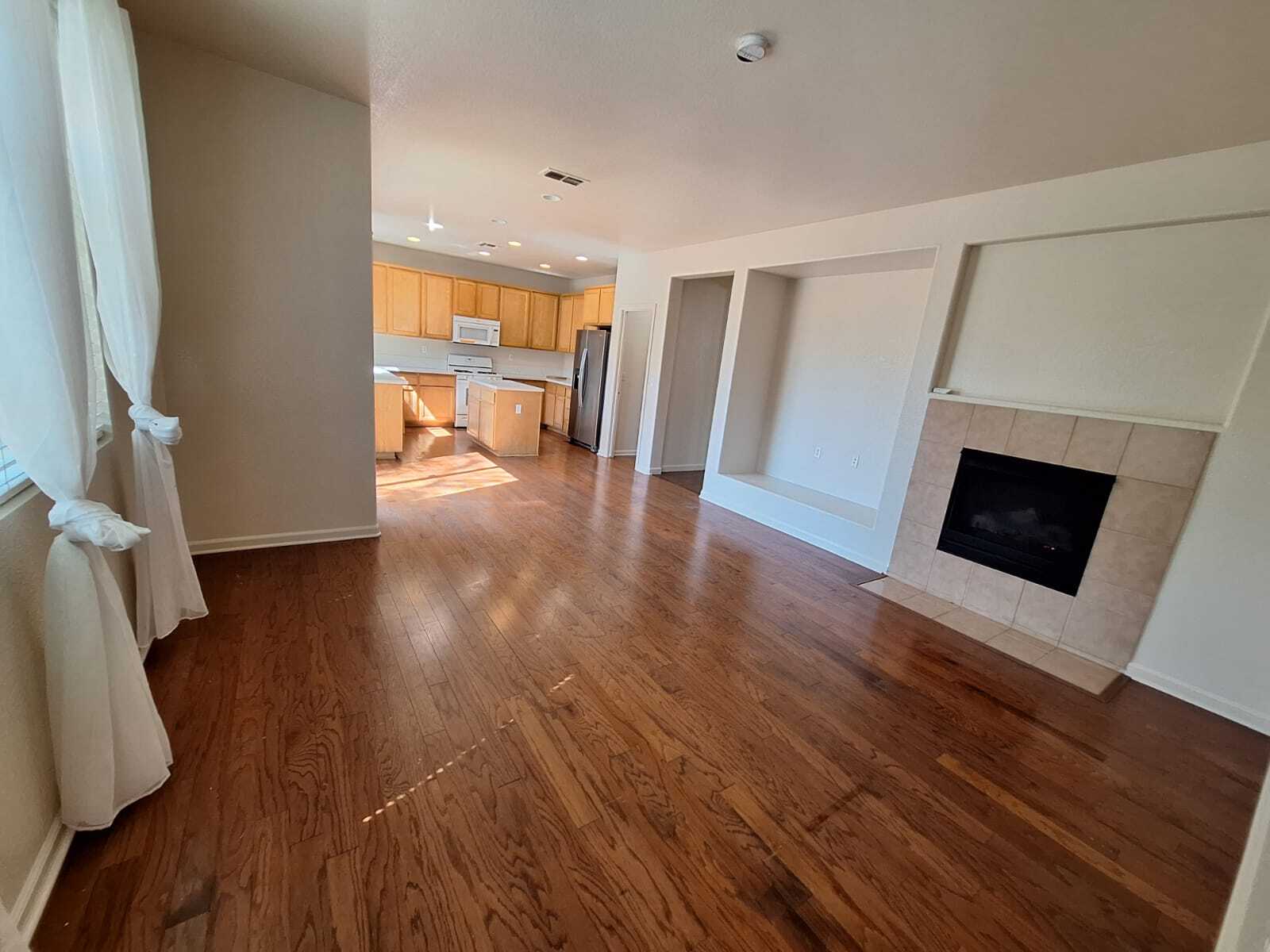 Building Photo - 5066 Trouville Ln