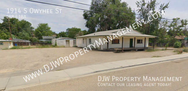 Primary Photo - Huge Boise Storage Unit w/Garage Door Access!