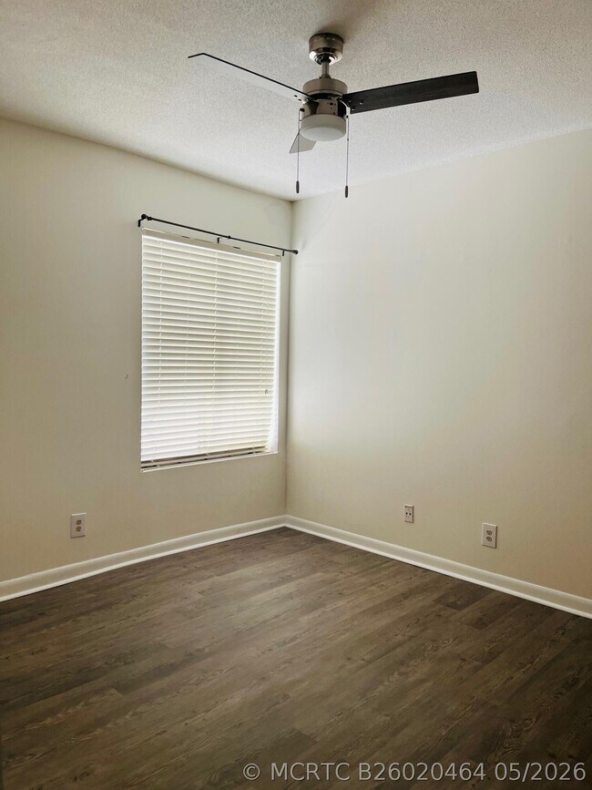 Building Photo - 815 Boynton Beach Blvd