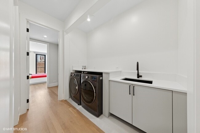 Building Photo - 1844 N Maud Ave