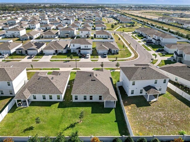 Building Photo - 1371 Madison Cir