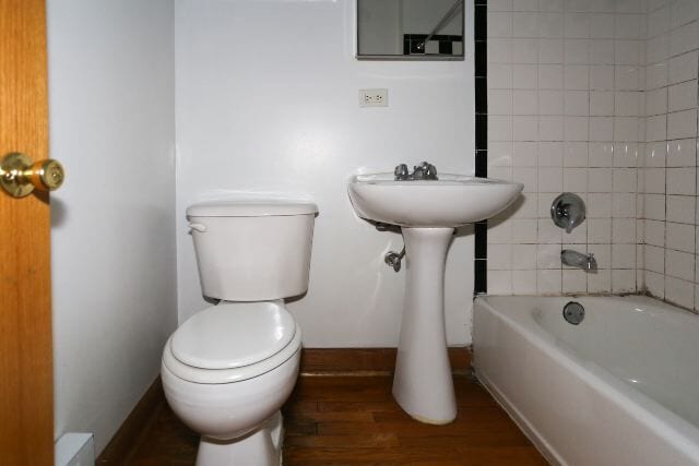 Building Photo - 3456 N Sheffield