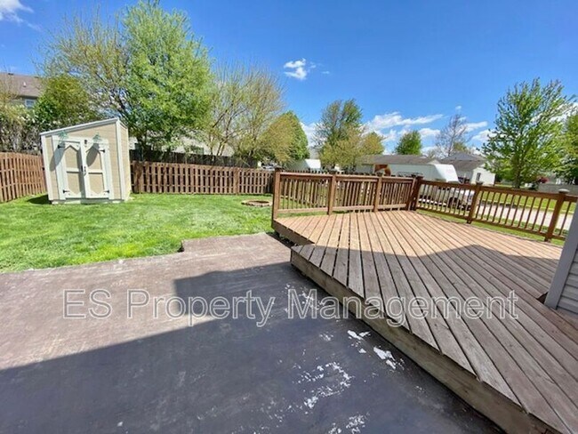 Building Photo - 15382 Ten Point Dr