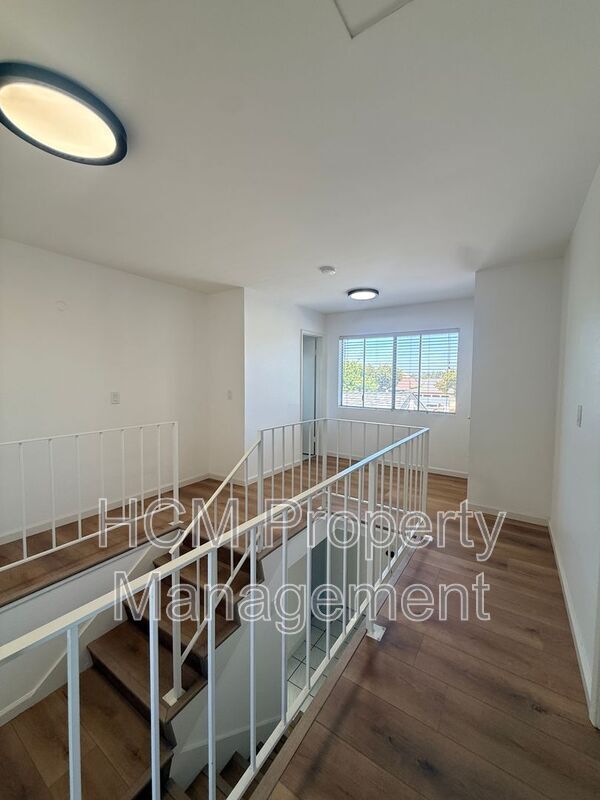 Building Photo - 23709 Maidstone Pl