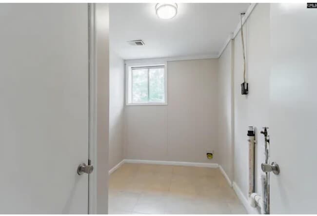 Building Photo - 138 Sunnydale Dr