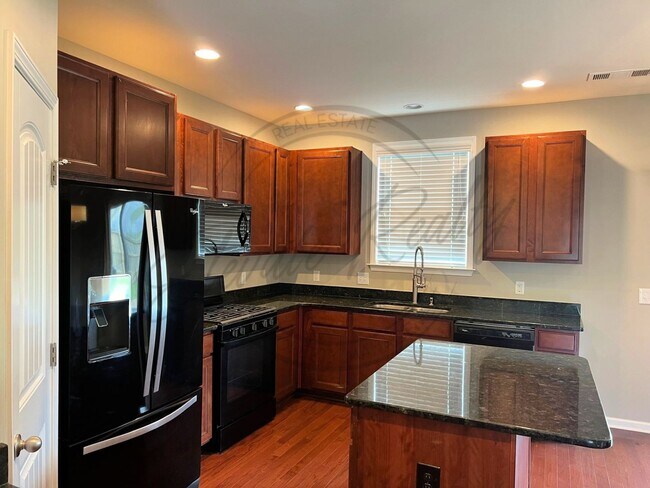 Building Photo - 1676 Stonewater Dr