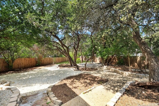 Building Photo - 10206 Windstone Creek