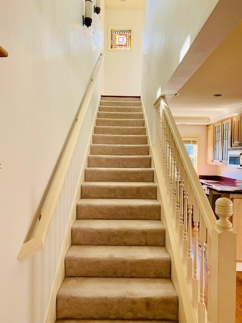 Building Photo - Stunning 2 Bedroom Townhouse Just Steps to...