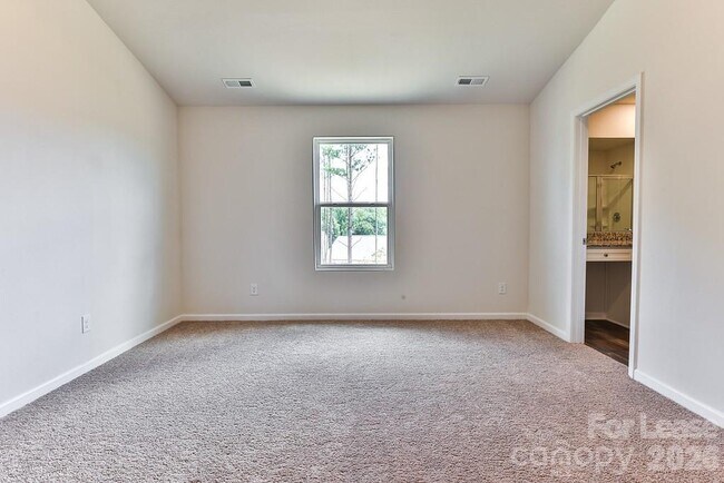 Building Photo - 6136 Ahoskie Dr