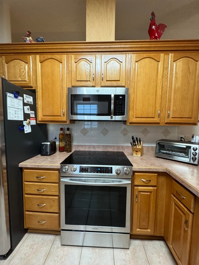 Building Photo - 1457 Applewood Way