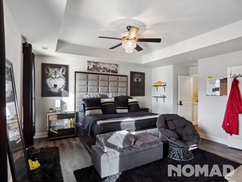 Building Photo - 2568 Centennial Pl