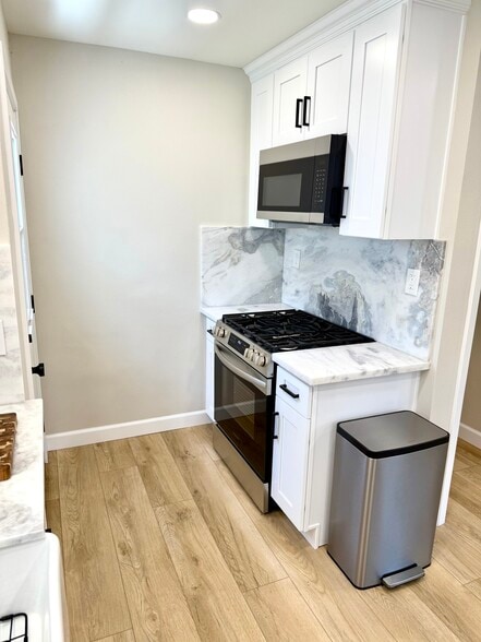 Building Photo - 4869 Inglewood Blvd