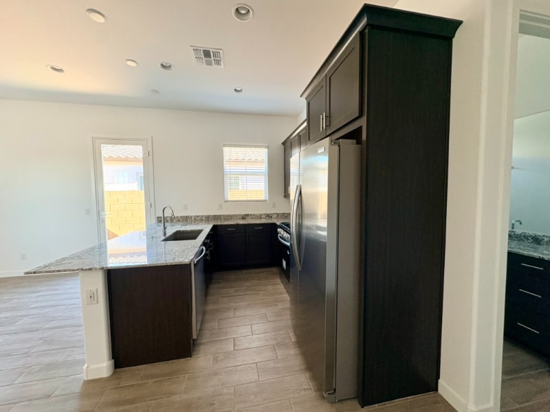 Building Photo - 456 S Jacana Ln