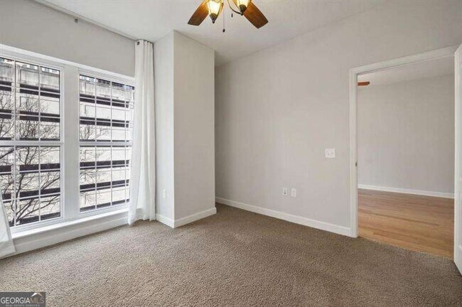 Building Photo - 195 14th St NE