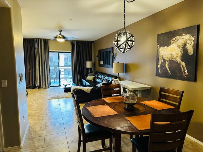 Building Photo - 7609 E Indian Bend Rd