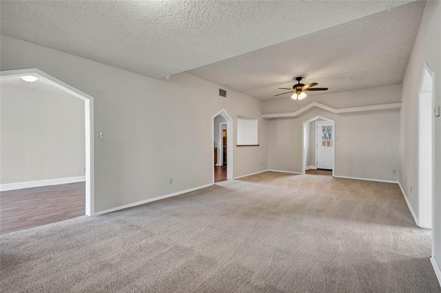 Building Photo - 1322 N Powell Pkwy