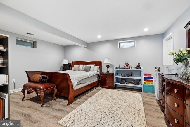 Building Photo - 13677 Sweet Woodruff Ln