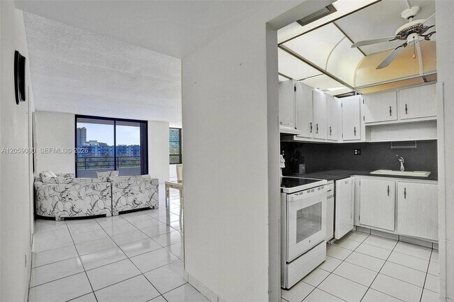 Building Photo - 500 Three Islands Boulevard